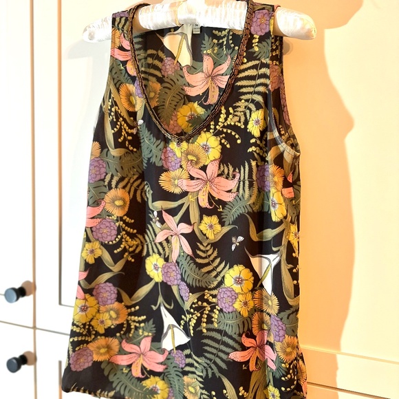 Collective Concepts Beaded Black and Multi Floral Tank Top; Women's US M (6-8) - Picture 1 of 5